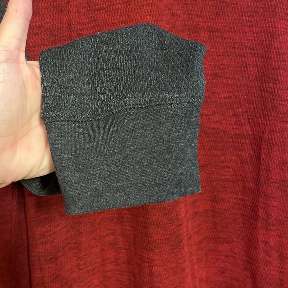 Urban Pipeline Men's Red and Grey Long Sleeve Sweater - Picture 4 of 5